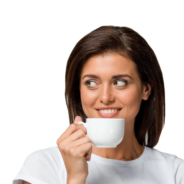 Красивая Веселая Женщина Держит Чашку Кофе Изолированные Белом — стоковое фото