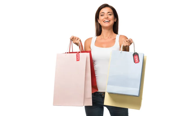 Bela Mulher Segurando Sacos Compras Com Sinais Venda Isolado Branco — Fotografia de Stock