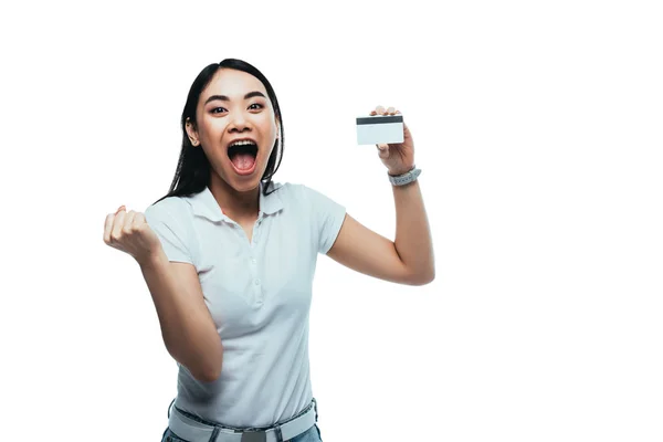 Animado Atraente Asiático Menina Segurando Cartão Crédito Laptop Isolado Branco — Fotografia de Stock