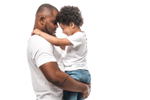 Felice Uomo Afroamericano Possesso Adorabile Figlio Isolato Bianco — Foto Stock