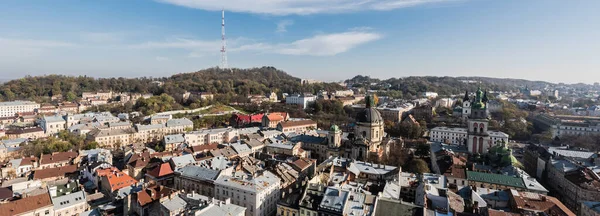 Image Horizontale Paysage Urbain Lviv Avec Église Dominicaine Église Carmélite — Photo