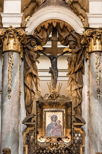 Lviv Ukraine October 2019 Icon Crucifix Marble Columns Gilded Decoration — Stock Photo, Image