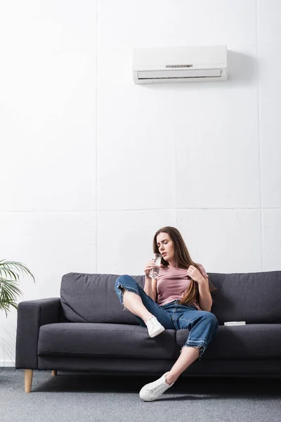 Exhausted Woman Drinking Water While Suffering Heat Home Air Conditioner — Stock Photo, Image