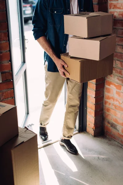 Cropped View Businessman Holding Carton Boxes While Walking New Office — Stock Photo, Image