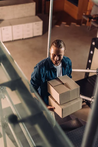 Selective Focus Positive Businessman Holding Boxes Walking Stairs New Office — Stock Photo, Image