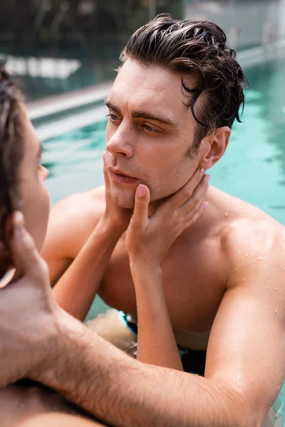 Selective Focus Woman Touching Shirtless Wet Man Swimming Pool — Stock Photo, Image