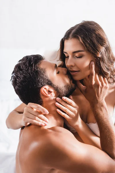 Muscular Man Kissing Touching Face Woman Lace Bra Bed — Stock Photo, Image