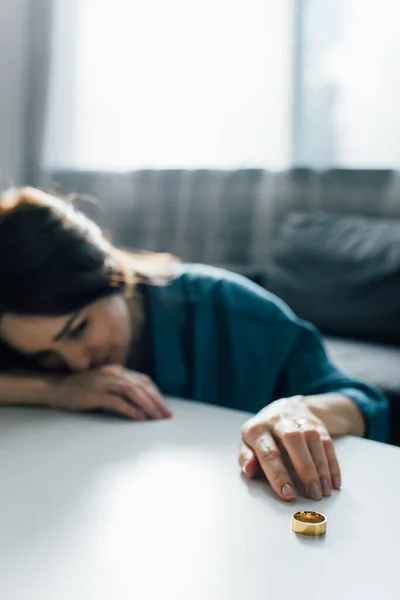 Selective Focus Depressed Woman Reaching Golden Ring Coffee Table Divorce — Stock Photo, Image