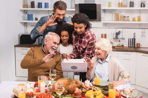 Selective Focus Multiethnic Family Having Video Call Laptop Thanksgiving — Stock Photo, Image