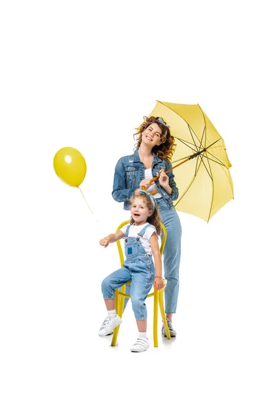 Mother Yellow Umbrella Standing Daughter Chair Balloon Isolated White — Stock Photo, Image