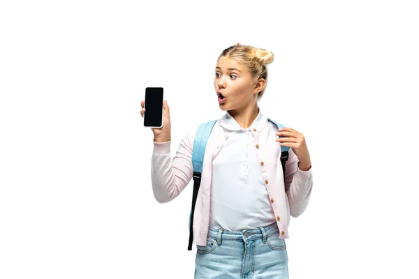 Estudante Animado Com Mochila Segurando Smartphone Com Tela Branco Isolado — Fotografia de Stock