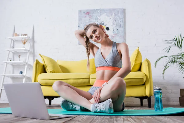 Sportswoman Hand Head Stretching Laptop Fitness Mat Home — Stock Photo, Image