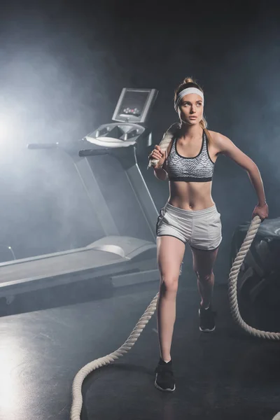 Selective Focus Sportswoman Working Out Battle Rope Treadmill Sports Center — Stock Photo, Image