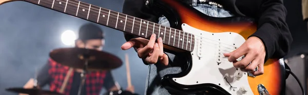 Kyiv Ukraine August 2020 Female Musician Playing Electric Guitar Blurred — Stock Photo, Image