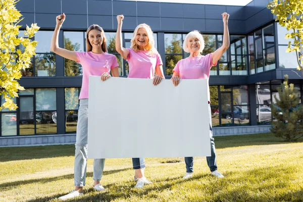 Three Women Yeah Gestures Holding Empty Board Concept Breast Cancer — Stock Photo, Image