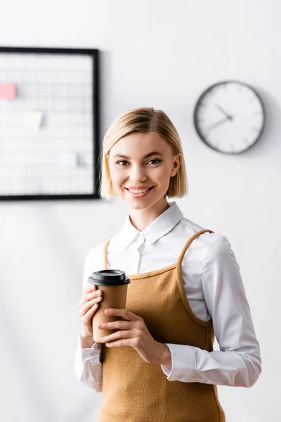 Cheerful Businesswoman Holding Coffee While Smiling Camera — Stock Photo, Image