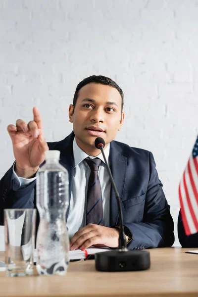 Indian Politician Pointing Finger While Talking Political Party Congress Blurred — Stock Photo, Image