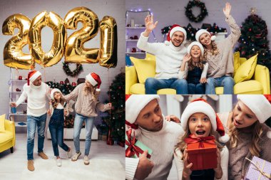 Noel Baba şapkalı mutlu aile kolajı, el sallama, hediyeler ve 2021 numaralı balonların yanında duran dekore edilmiş oturma odasında. 