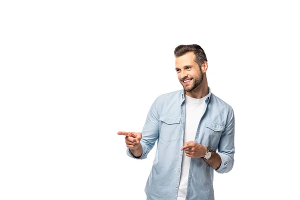 Homme heureux pointant avec les doigts isolé sur blanc avec espace de copie — Photo de stock