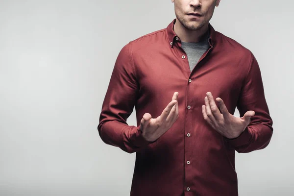 Selbstbewusster Geschäftsmann mit Körpersprache und Gesten mit Händen, die auf grauem, menschlichem Emotions- und Ausdruckskonzept beruhen — Stockfoto