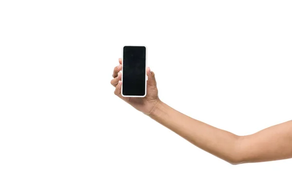 Vista cortada de menina americana segurando smartphone com tela em branco isolado no branco — Fotografia de Stock