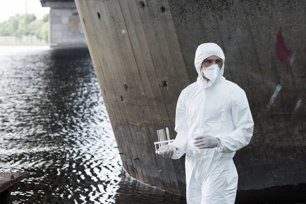 Draufsicht auf strukturierten braunen Sand mit Spuren — Stockfoto