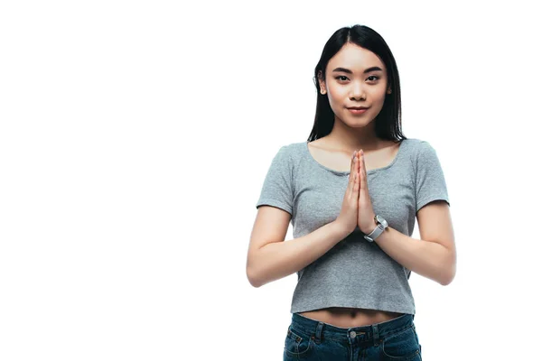 Souriant asiatique fille avec prière mains isolé sur blanc — Photo de stock
