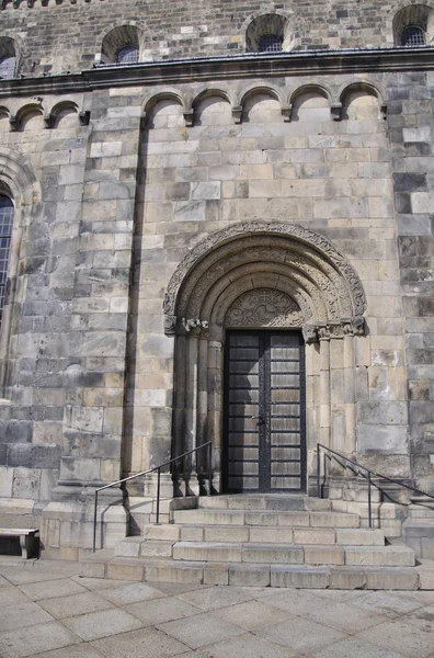side door of cathedral of Lund