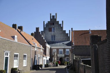 Kaai Campveerse toren ile Veere'de buluştu.