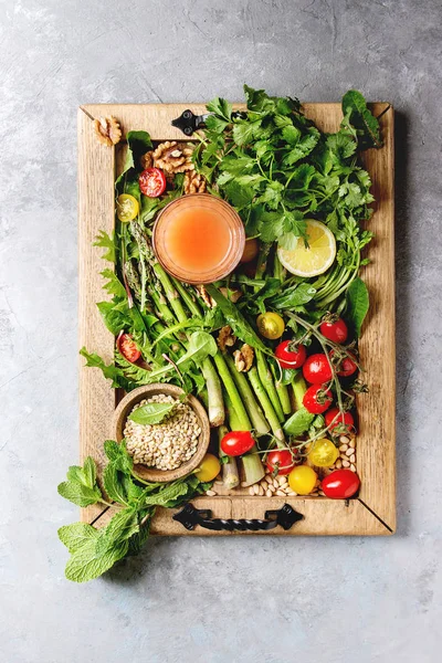 Scala Aan Vegetarische Gezond Eten Voedingsmiddelen Nieuwe Voedselingrediënten Groene Asperges — Stockfoto