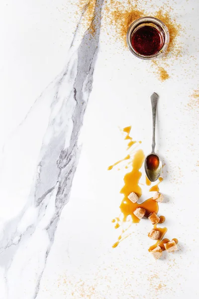 Caramel Sucre Brun Transparent Liquide Fait Maison Dans Bocal Verre — Photo