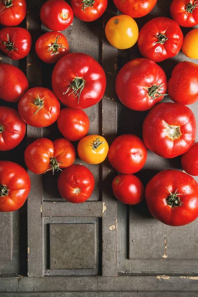 Variety Ripe Fresh Organic Gardening Tomatoes Different Kind Colors Water — Stock Photo, Image