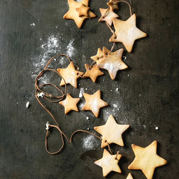 Garland Homemade Shortbread Star Shape Sugar Cookies Different Size Thread — Stock Photo, Image