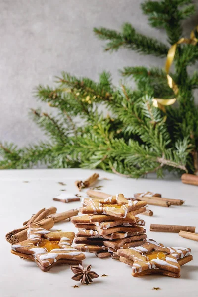 Biscuits Caramel Sucre Forme Étoile Noël Faits Maison Avec Glaçage — Photo