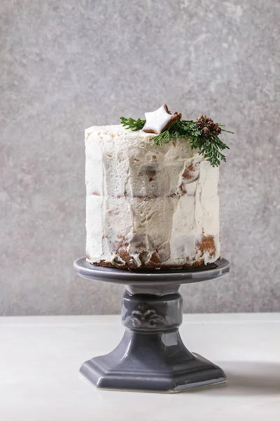 Weihnachten Hausgemachte Weiße Nackte Torte Dekoriert Von Sterne Keks Und — Stockfoto