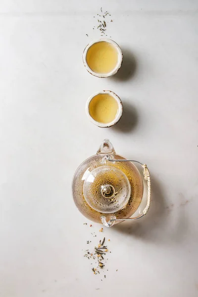 Горячий Зеленый Чай Двух Традиционных Китайской Керамической Чашки Глины Стеклянный — стоковое фото