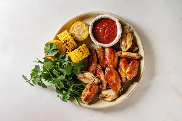 Bbq Spicy Chicken Wings Served Ceramic Plate Red Sauce Grilled — Stock Photo, Image