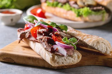 Sığır eti baget sandviç