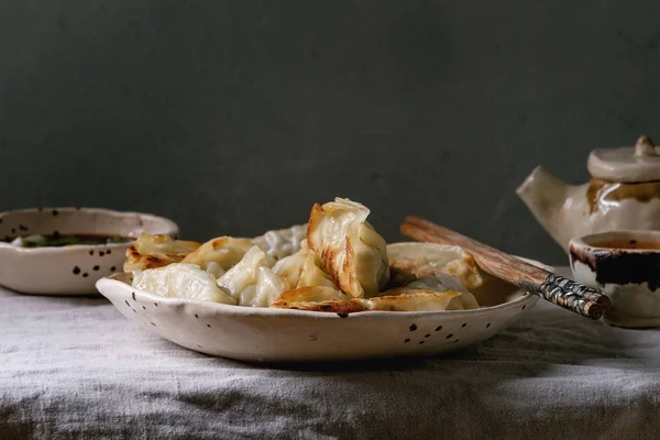 Knödel gyozas potsticker — Stockfoto