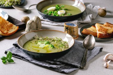 yeşil sebze çorbası