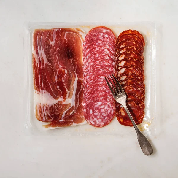 Sortidos de carne em embalagens — Fotografia de Stock