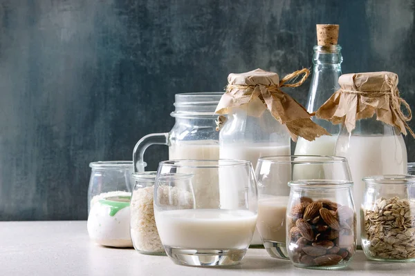 Varietà di latte non caseario — Foto Stock