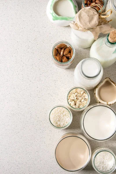 Variety of non-dairy milk — Stock Photo, Image