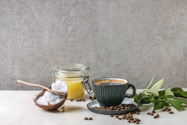 Skuddsikker kaffe med smør – stockfoto