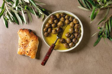 Yeşil Zeytin reçeli