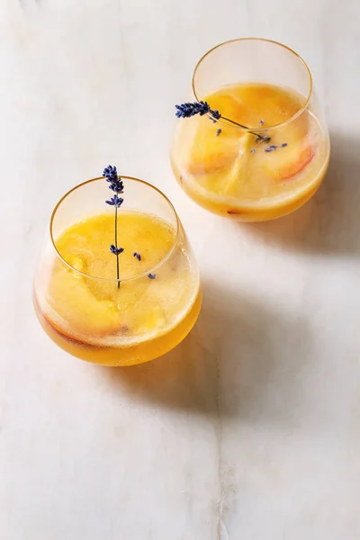 Peach cocktail lemonade — Stock Photo, Image