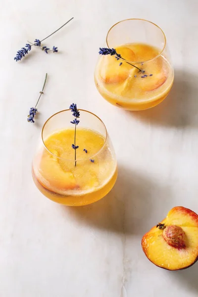 Limonada de cóctel de melocotón — Foto de Stock