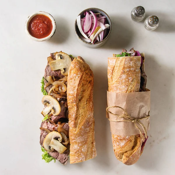 Panino baguette di manzo — Foto Stock