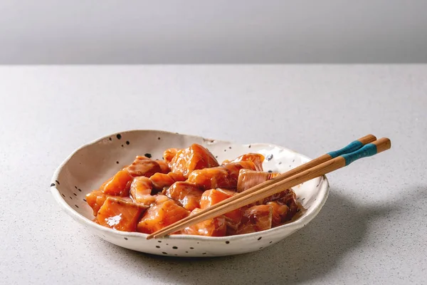 Soy sauce marinated salmon — Stock Photo, Image