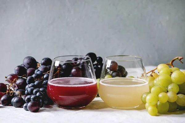 Novo vinho tinto e branco Federweisser — Fotografia de Stock